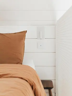 Un ou plusieurs lits dans un hébergement de l'établissement Tikalon - Tiny House en bord de mer