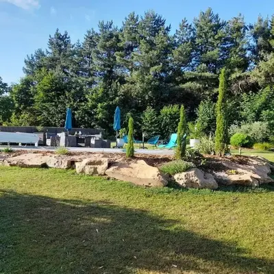 CHAMBRE DANS UN ECRIN DE VERDURE