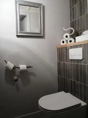Salle de bains dans l'établissement Chambre d'hôte ensoleillée à 300m de la plage
