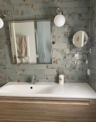 Salle de bains dans l'établissement Chambre d'hôte ensoleillée à 300m de la plage