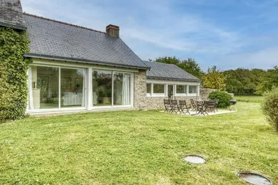Jardin de l'établissement Le Gite Blanc
