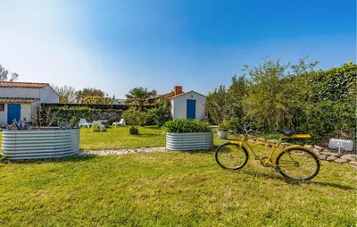 Jardin de l'établissement Cozy Home In Noirmoutier En Lile