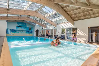 Piscine de l'établissement Camping Saint-Hilaire-de-Riez ou située à proximité