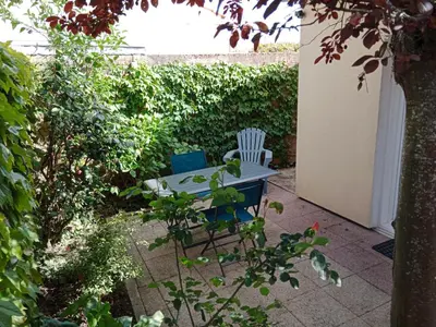 Jardin de l'établissement Les Rosiers