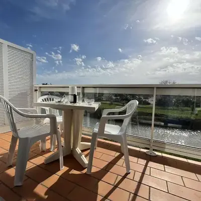 Appartement cosy en centre-ville avec balcon