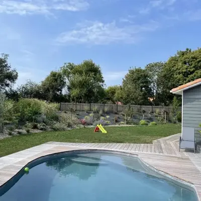 Maison avec piscine pour 8 adultes - 2 enfants