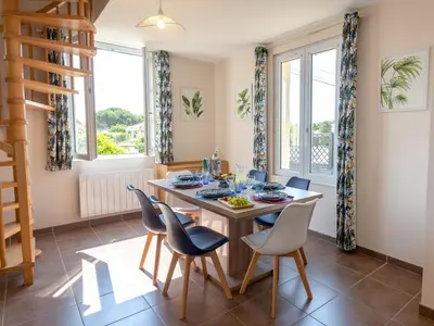 Coin salon dans l'établissement Holiday Home Le Moulin Neuf by Interhome