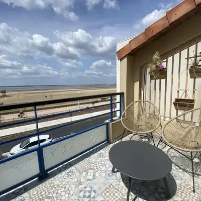 Appartement Lumineux Face Mer