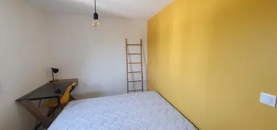 Un ou plusieurs lits dans un hébergement de l'établissement Résidence Salamandre - Maison Bois Cosy Calme avec parking pour 4 à 10 pers idéal couples et familles à 500m de la plage à Saint-Marc-sur-mer