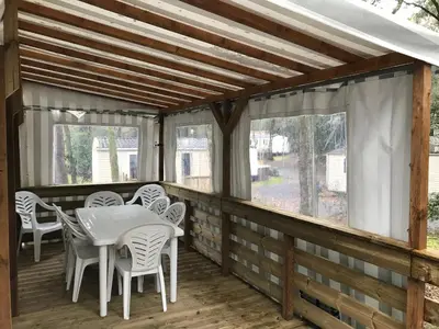 Terrasse ou espace extérieur de l'établissement Grand mobile-home 45M2 au calme et au bord de mer