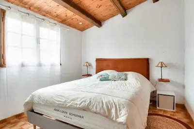 Un ou plusieurs lits dans un hébergement de l'établissement Maison pour 7 - 400 m de la plage de la Clère
