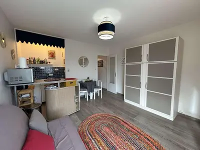 Cuisine ou kitchenette dans l'établissement Studio à 100m de la plage pour 3 pers avec lave-linge - FR-1-224C-51