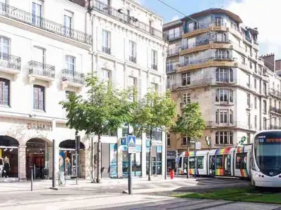 Vue générale sur Angers ou vue de la ville depuis l'appartement