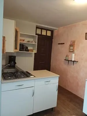 Cuisine ou kitchenette dans l'établissement chez christine