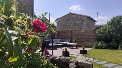 Jardin de l'établissement Gîte le ST Aubinois