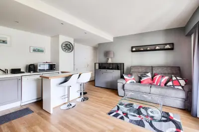 Coin salon dans l'établissement Résidence Le Saint Denac - maeva Home - Appartement avec terrasse 2 pièces 4 personnes - Prestige - super Home MAE-4234