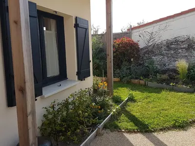 Jardin de l'établissement détente gite et spa entre mer et marais
