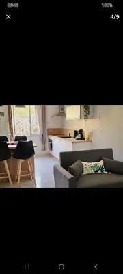 Coin salon dans l'établissement Chez pat