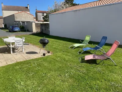 Jardin de l'établissement Coeur bocage Vendéen 16 Km du Puy du Fou