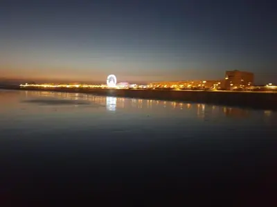 Vue générale sur la mer ou vue sur la mer prise depuis l'appartement
