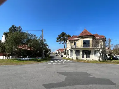Bâtiment de le séjour chez l'habitant
