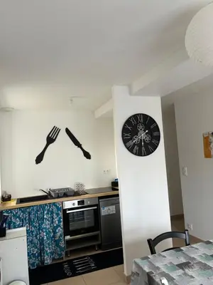 Cuisine ou kitchenette dans l'établissement Le Pacifique Vendée