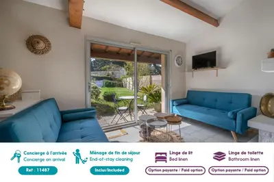Télévision ou salle de divertissement dans l'établissement Préfailles - Maison 6 Pers - 200m des plages