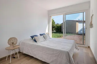 Un ou plusieurs lits dans un hébergement de l'établissement Préfailles - Maison 6 Pers - 200m des plages
