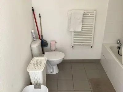 Salle de bains dans l'établissement T2 St Nazaire Ouest