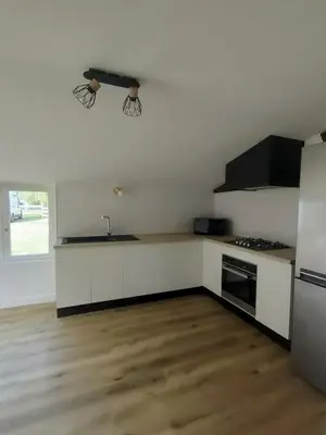 Cuisine ou kitchenette dans l'établissement Maison de campagne