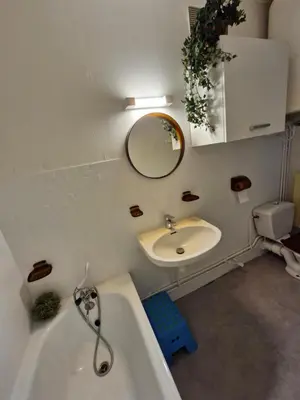 Salle de bains dans l'établissement Studio - Pleine Mer - 1 avenue des Pays de Monts - 1-1