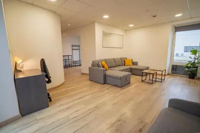 Plan de l'établissement Maison centre ville 50m2 - Jardin - L'atlas Zen