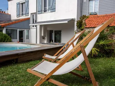Piscine de l'établissement Holiday Home Le Bain du Papillon by Interhome ou située à proximité