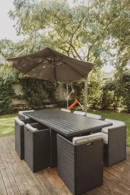 Jardin de l'établissement 9 pers 160 M² +jardin- 10mn Nantes -30mn mer