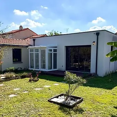 Bright house with garden