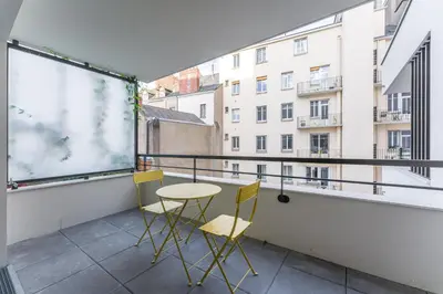 Balcon ou terrasse dans l'établissement Lima - Appt à proximité de lIle de Nantes