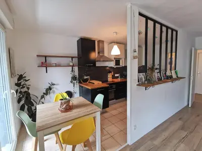 Cuisine ou kitchenette dans l'établissement Nouveau - Le Colibri