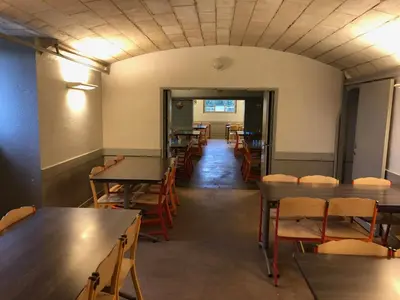 Restaurant ou autre lieu de restauration dans l'établissement INSTITUT BOIS ROBERT