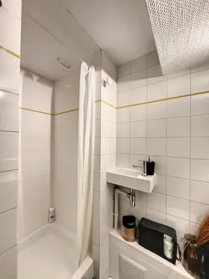 Salle de bains dans l'établissement AU GRASL UN