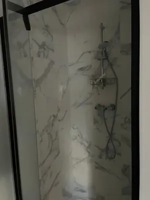 Salle de bains dans l'établissement Studio 302 - Hyper Centre - Intégralement rénové - Toutes commodités à pied