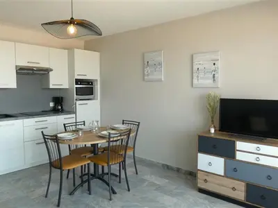 Cuisine ou kitchenette dans l'établissement Studio confortable vue mer, 4 pers, Saint-Jean-de-Monts - FR-1-323-424