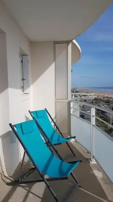 Balcon ou terrasse dans l'établissement Appartement face mer (vue 180°) avec balcon