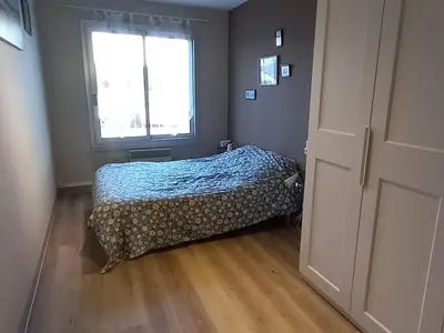Un ou plusieurs lits dans un hébergement de l'établissement Appartement 2 chambres pour 6 personnes - Face mer - Spacieux - Saint-Jean-de-Monts - FR-1-323-297