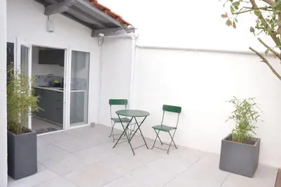 Balcon ou terrasse dans l'établissement Studio confortable avec terrasse privée