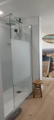Salle de bains dans l'établissement Claire & Co Chambre d'hôtes