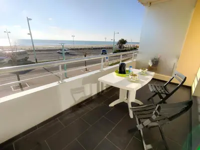Balcon ou terrasse dans l'établissement Bel Appart 2 Chambres, Terrasse, Proche Plage - FR-1-323-491