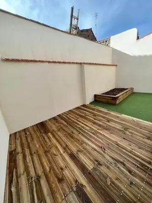 Plan de l'établissement Appartement neuf avec patio