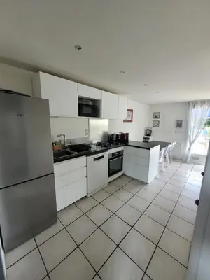Cuisine ou kitchenette dans l'établissement Sérénité Marine : Maison en Bord de Mer à Notre Dame de Monts