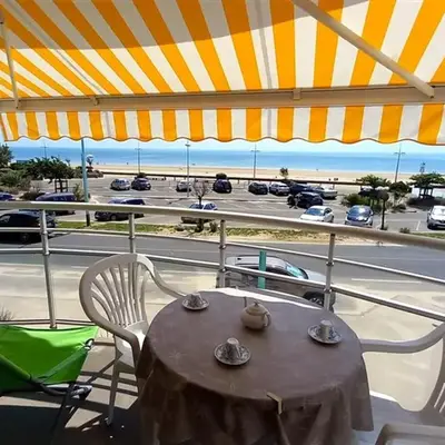 Bel Appartement Face Mer - 1 Chambre - Classé 2* - Parking - 5 personnes - FR-1-323-299