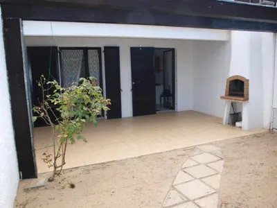 Façade ou entrée de l'établissement Maison 2 Chambres près Plage et Commerces - Parking Privé - FR-1-323-366
